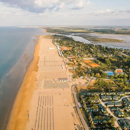Daire Comfy Flat By The Bibione